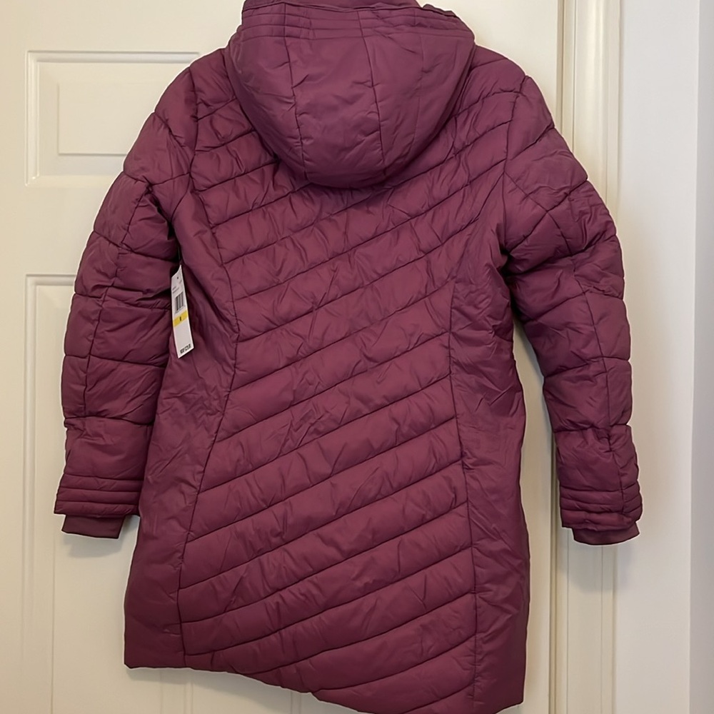 Spyder Women's Boundless Tulipwood Long Puffer Coat/NWT/M - Picture 16 of 16